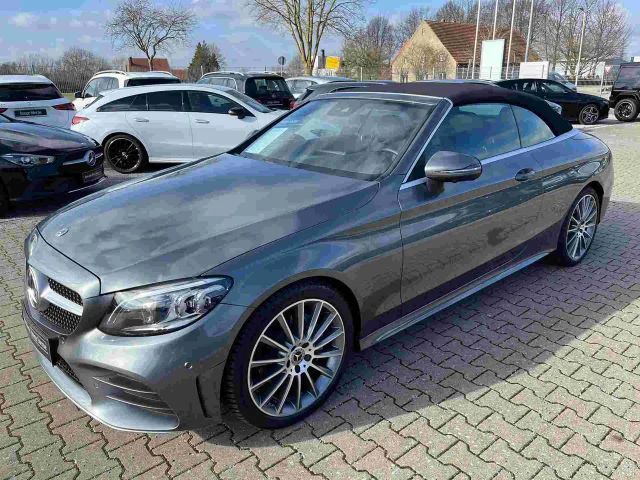 Mercedes-Benz C 200 AMG Line Cabriolet