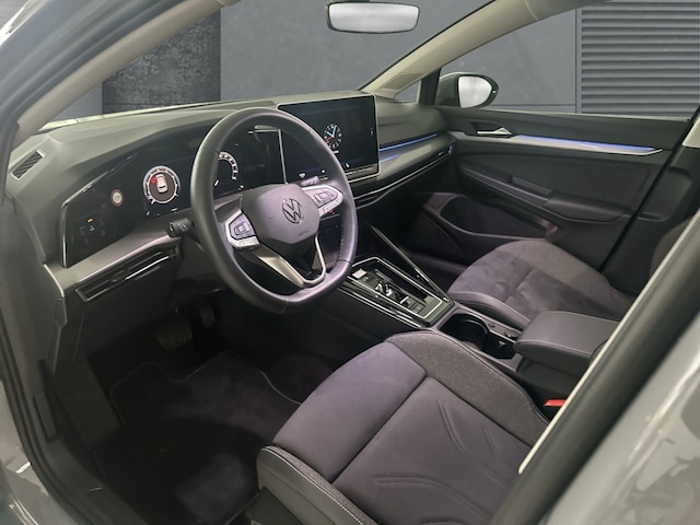 Volkswagen Golf 1.5 eTSI Golf VIII Style