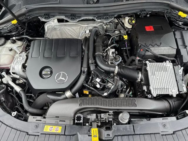 Mercedes-Benz GLA 200 PTS Cam Navi Wide LED SHZ EASY-PACK