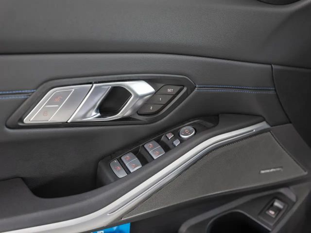 BMW 320 320d M-Sport Touring xDrive