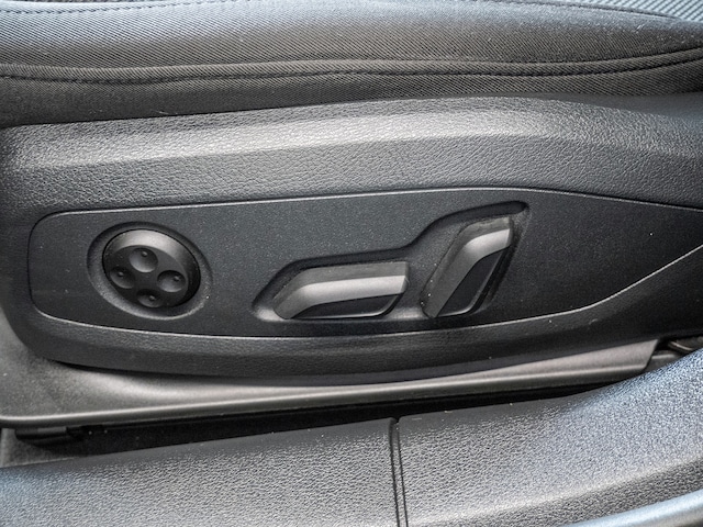 Audi A4 40 TFSI Avant Quattro S-Tronic