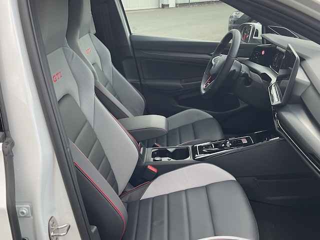 Volkswagen Golf DSG GTI