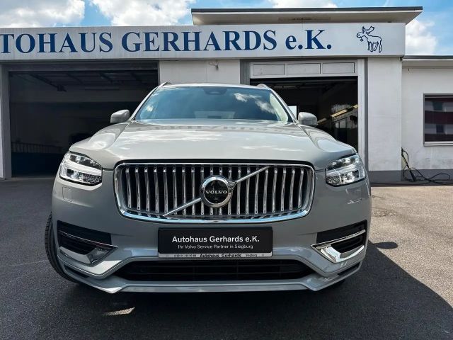 Volvo XC90 AWD Plus T8