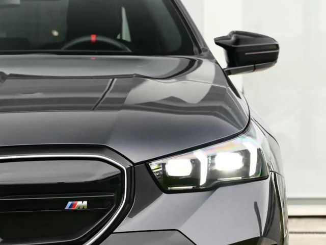 BMW i5 M60 Sedan xDrive