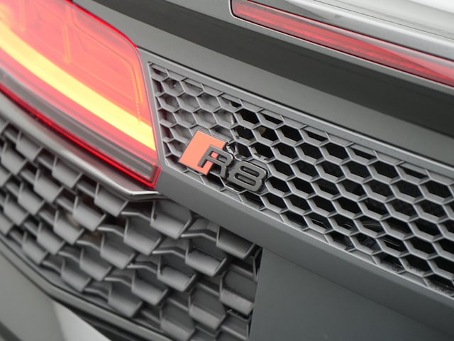 Audi R8 Performance S-Tronic Spyder V10