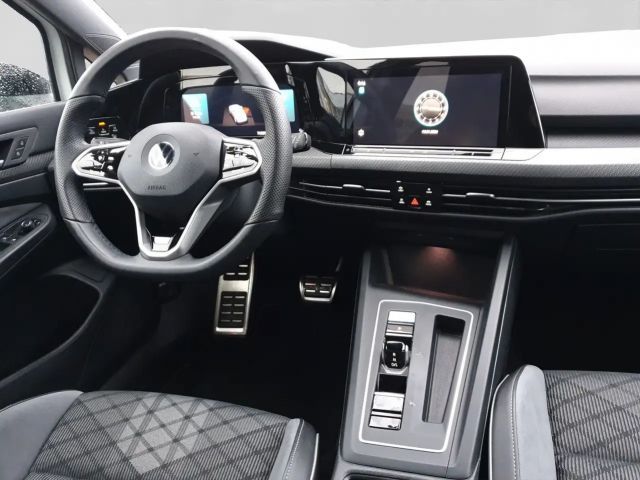 Volkswagen Golf 1.5 eTSI DSG R-Line Style