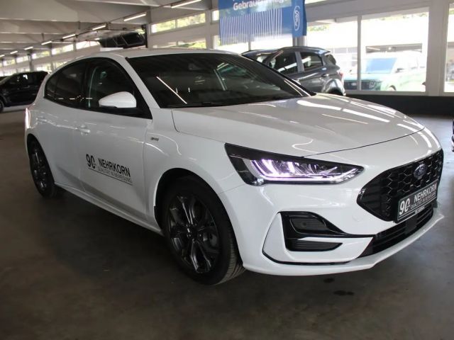 Ford Focus ST Line