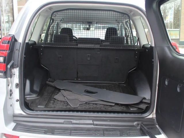 Toyota Land Cruiser Basis Vierwielaandrijving