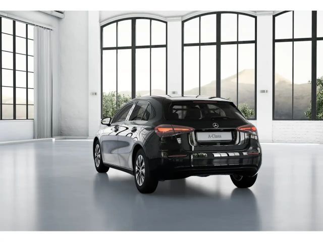 Mercedes-Benz A 180 A 180 d