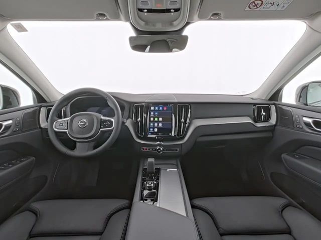 Volvo XC60 AWD Dark Plus