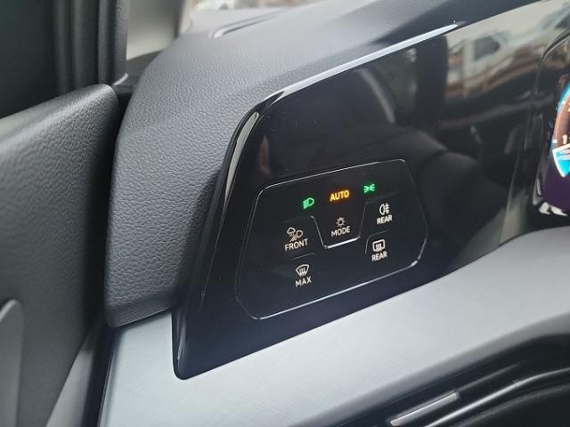 Volkswagen Golf 1.5 TSI Golf VIII Life