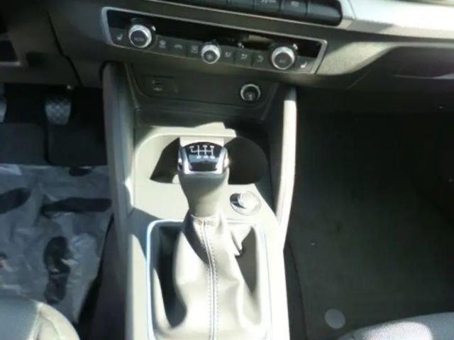 Audi Q2 30 TFSI Advance