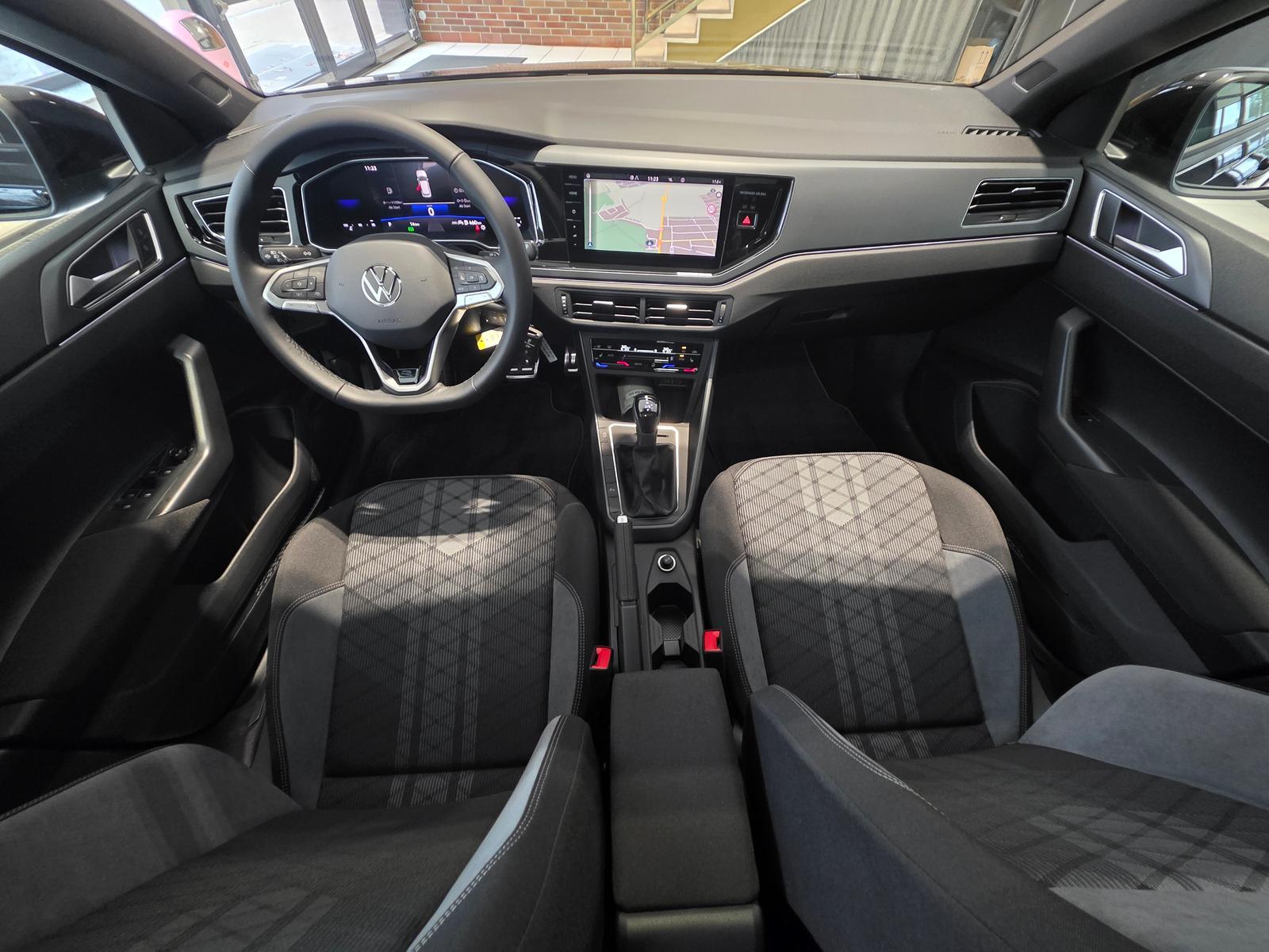 Volkswagen Taigo 1.0 TSI DSG R-Line