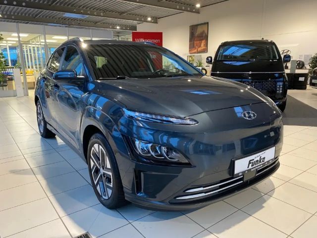 Hyundai Kona 2WD Prime