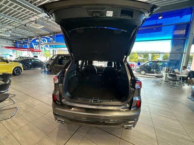 Ford Kuga Plug in Hybrid ST Line X