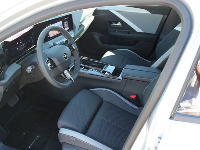 Opel Astra Edition Sports Tourer