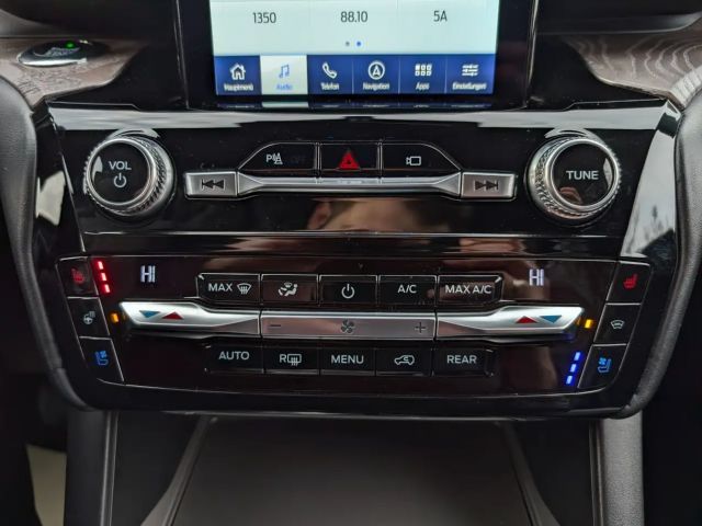 Ford Explorer Platinum Plug in Hybrid