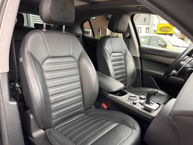 Alfa Romeo Stelvio Lusso Q4 TI