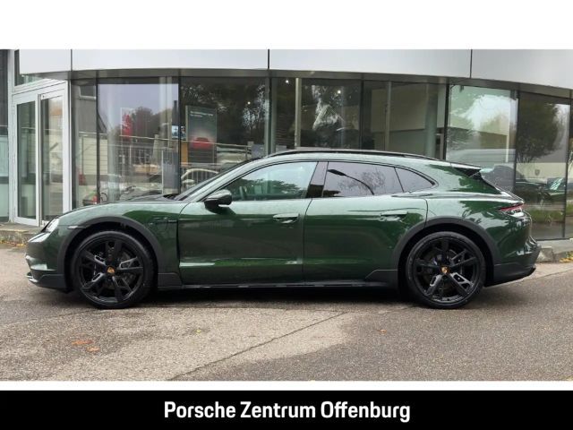 Porsche Taycan 4S Cross Turismo