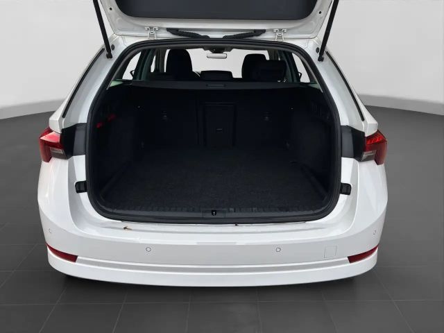 Skoda Octavia Ambition Combi iV