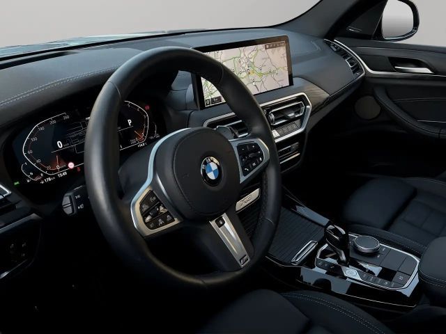BMW X3 xDrive30i