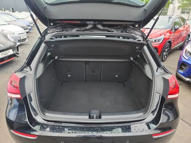 Mercedes-Benz A 200 Progressive