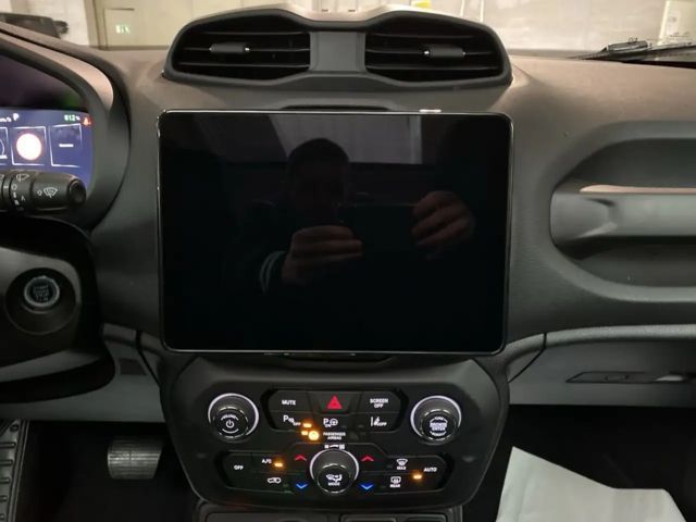 Jeep Renegade 4xe Hybrid