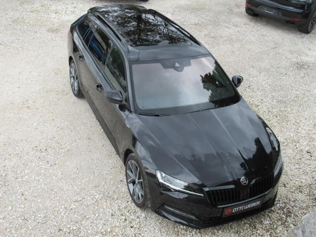 Skoda Superb 2.0 TSI 4x4 Combi Sportline