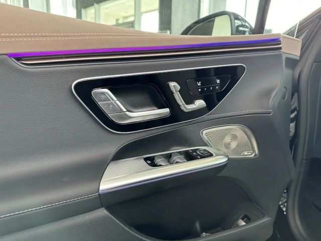 Mercedes-Benz EQE 350 AMG Line Sedan