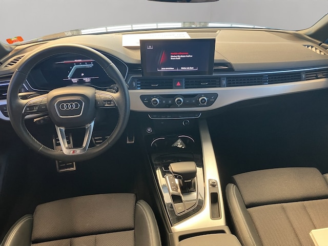 Audi A4 40 TDI Avant S-Tronic