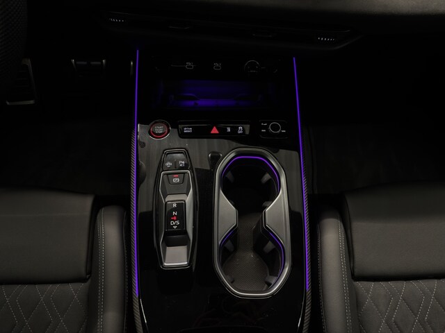 Audi A6 Avant Quattro S-Tronic