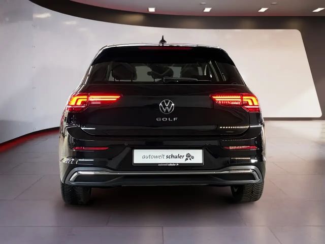 Volkswagen Golf 1.5 TSI Golf VIII