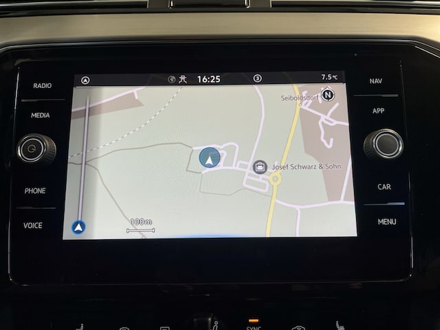 Volkswagen Passat Elegance