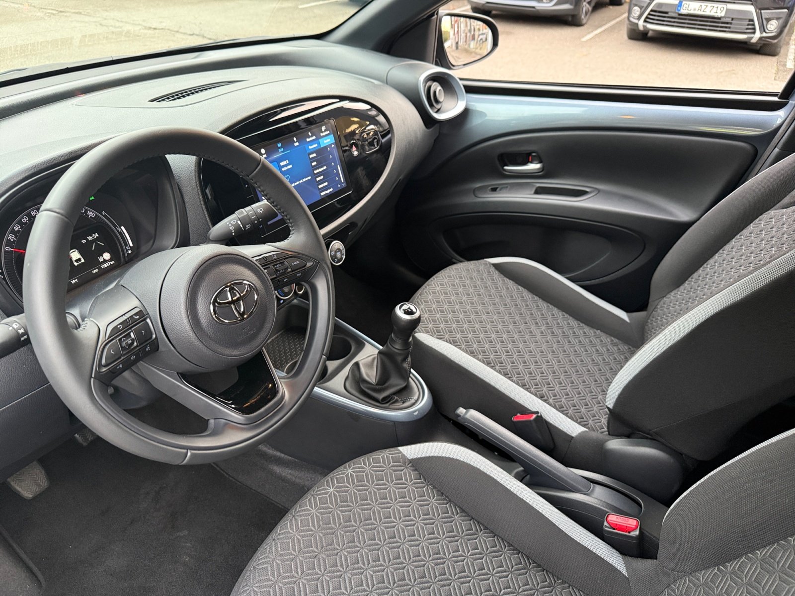 Toyota Aygo X 5-deurs Basis