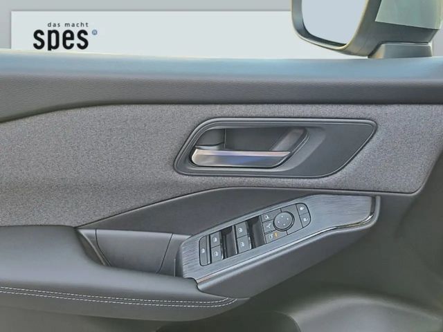 Nissan Qashqai 1.3 FIRST EDITION 140PS MT