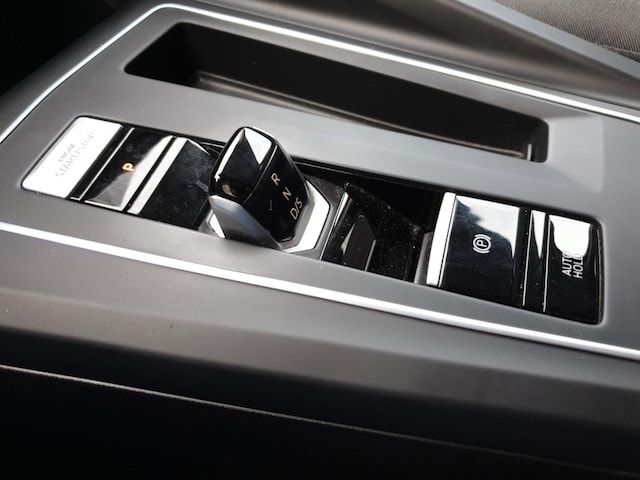 Volkswagen Golf 1.5 eTSI DSG IQ.Drive Style