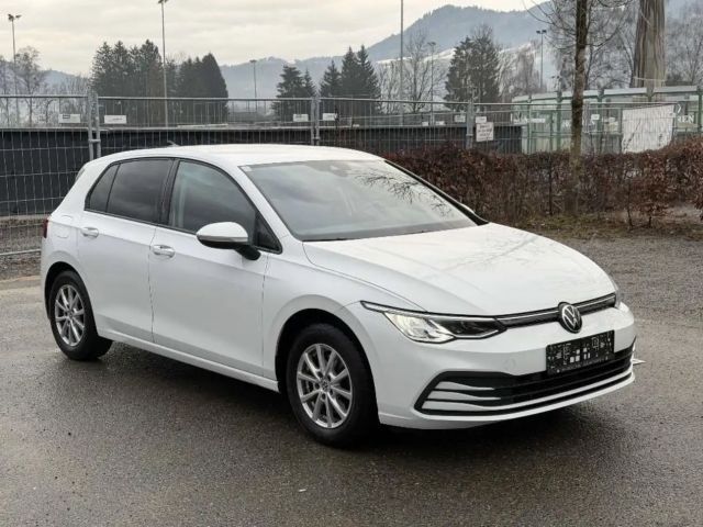 Volkswagen Golf 8 TSI