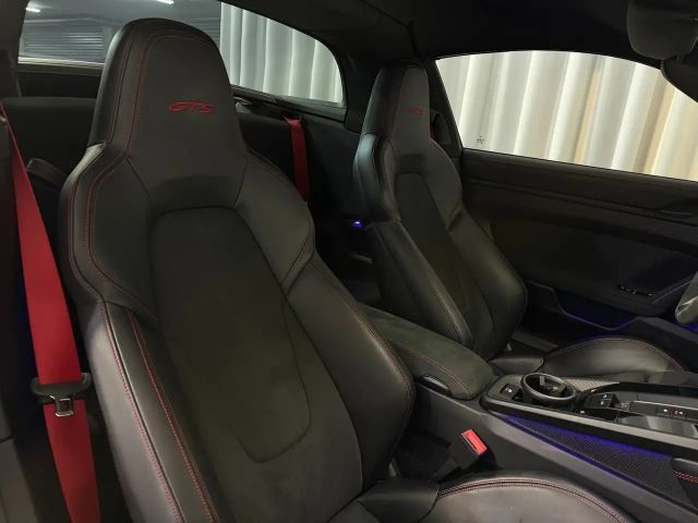 Porsche 911 4 Cabrio GTS Targa