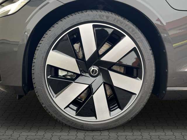 Volvo V60 AWD Dark Plus T8