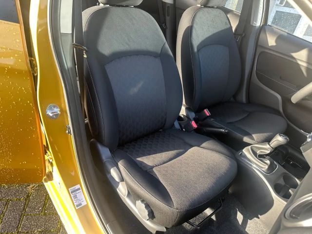 Mitsubishi Space Star Star