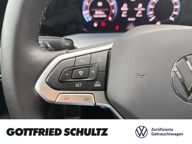 Volkswagen Golf 1.5 TSI