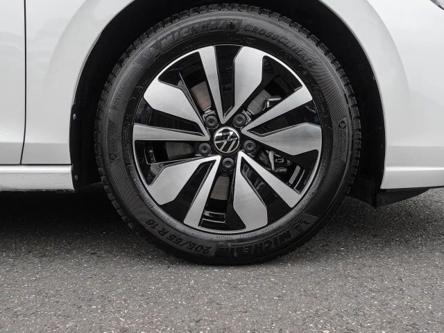 Volkswagen Golf 2.0 TDI DSG Life Variant