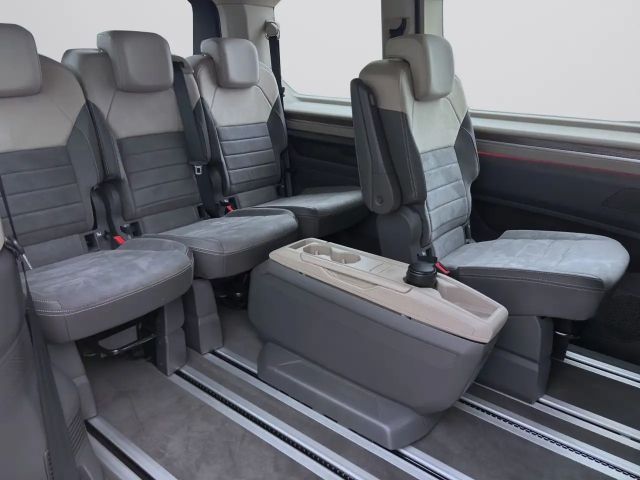 Volkswagen Multivan 2.0 TDI DSG Style T7