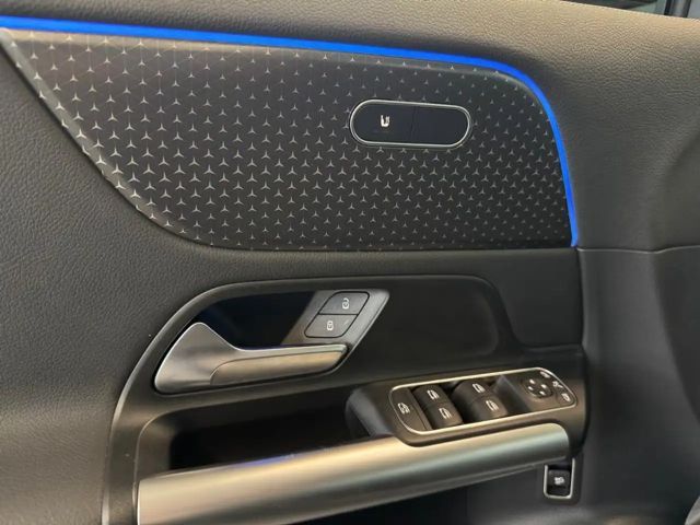 Mercedes-Benz EQA 300 4MATIC Progressive