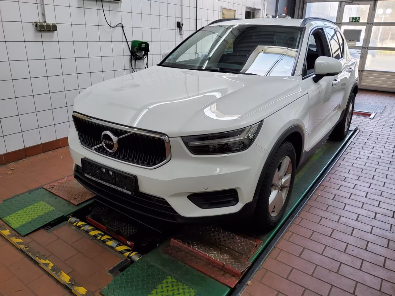Volvo XC40 Core Momentum