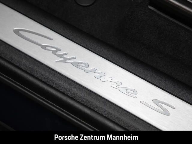 Porsche Cayenne E-Hybrid S