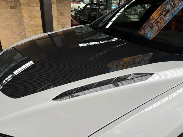 Lamborghini Urus Performante