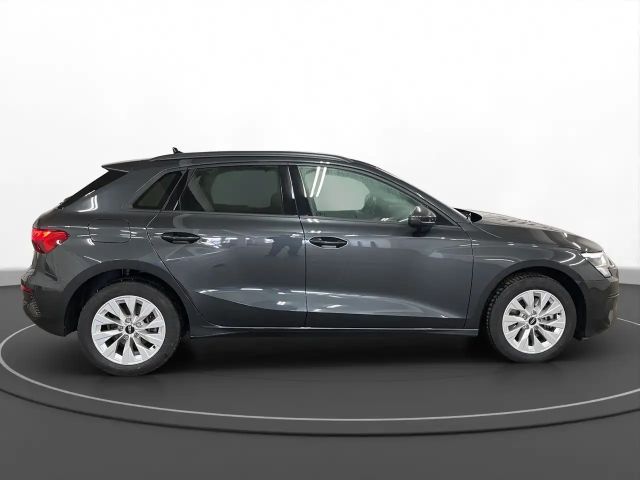 Audi A3 Hybride S-Line Sedan