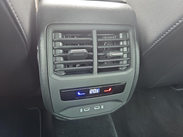 Cupra Formentor Formentor 1.5 eTSI Navi Matrix-LED Rückfahr Sennheiser 19'