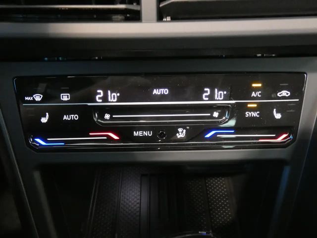 Volkswagen Taigo 1.0 TSI DSG R-Line